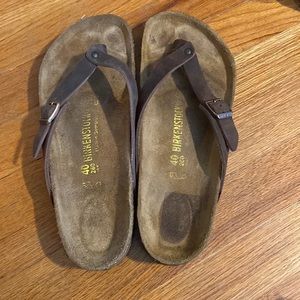Birkenstock size 40 flip flops